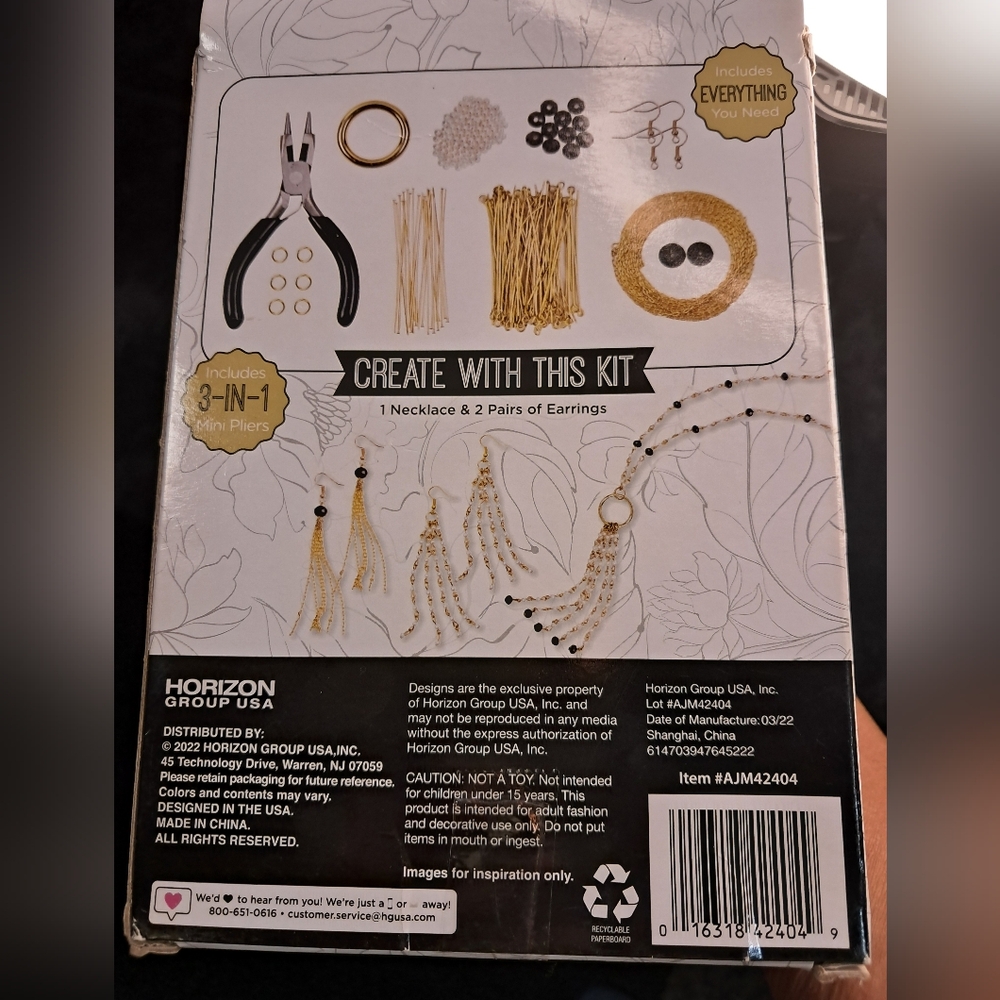 NIB Bead Kit - Picture 2 of 4